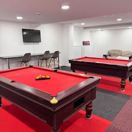 Apartment Centre - Modern 1br - Sleeps 3 *